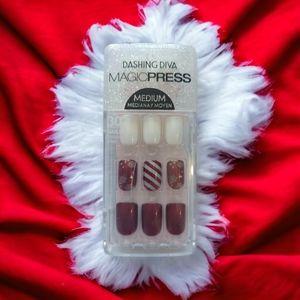 Dashing Diva Winter Fest Berry Medium  Press-On Nails